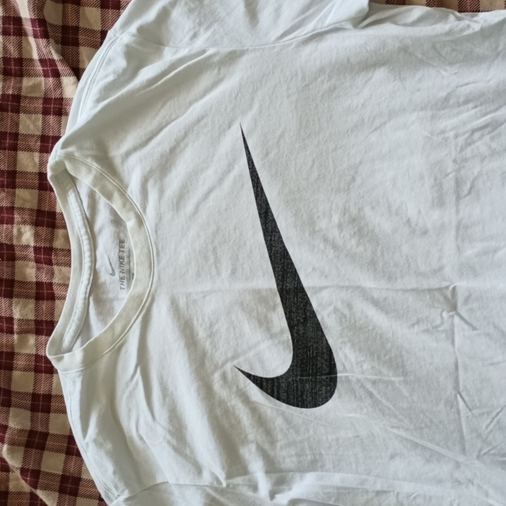 The Nike Tee